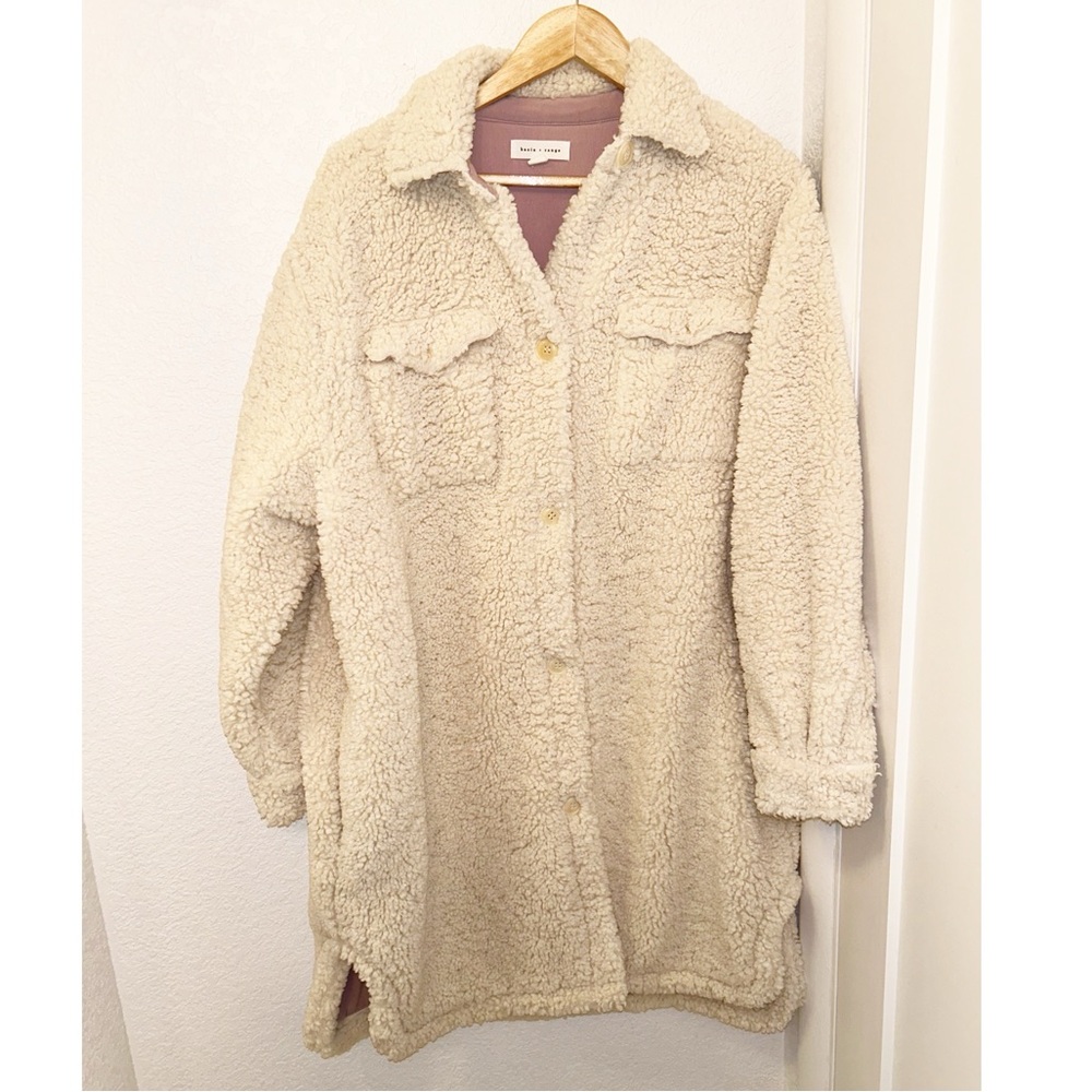 Basin + Range Oversized Sherpa Jacket In Beige /C… - image 2